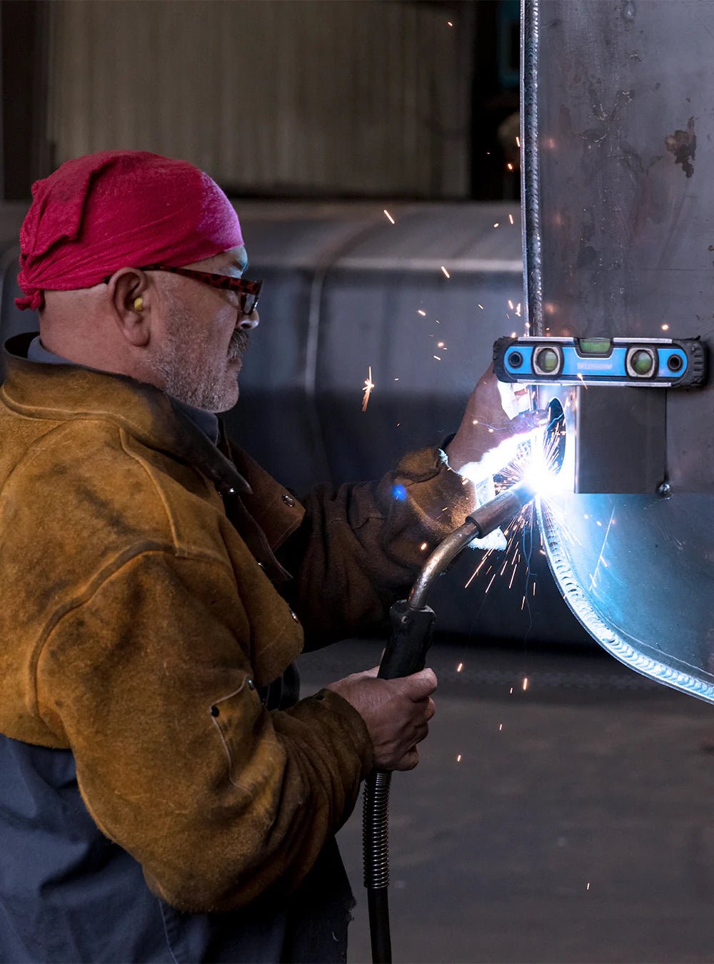 UnitedBuilt Factory Installation: For Better, Stronger Water Truck Systems - UnitedBuilt Equipment