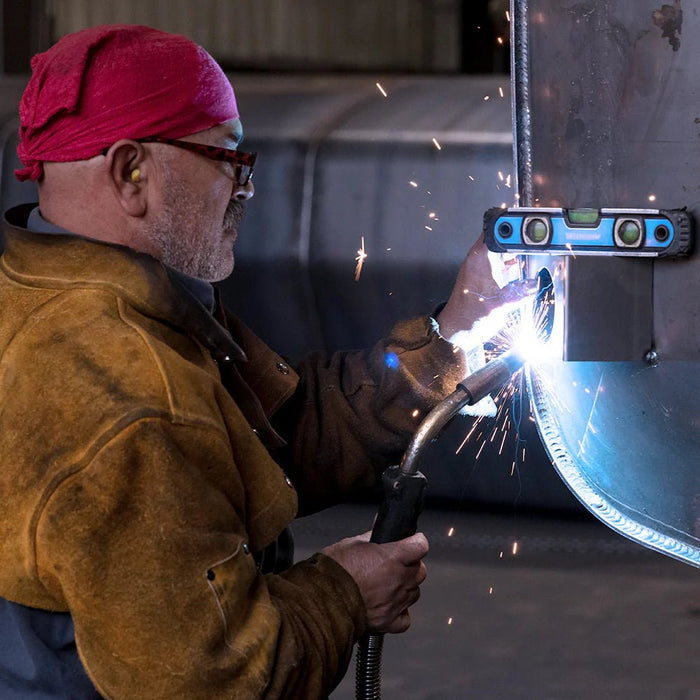 UnitedBuilt Factory Installation: For Better, Stronger Water Truck Systems - UnitedBuilt Equipment