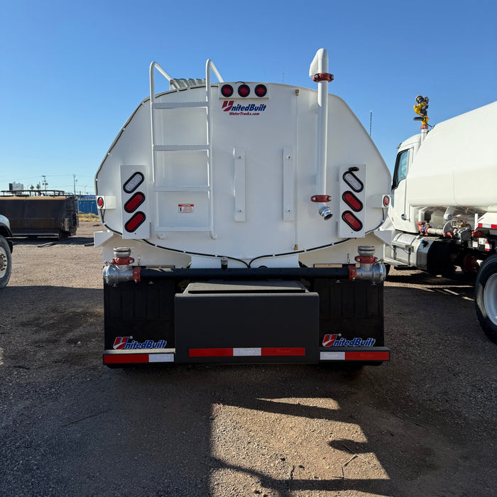 UnitedBuilt 6C2000 VisionTank™ Water Truck, 2027 Ford F - 750, 25,999 GVWR, Hydraulic Brakes - UnitedBuilt Equipment